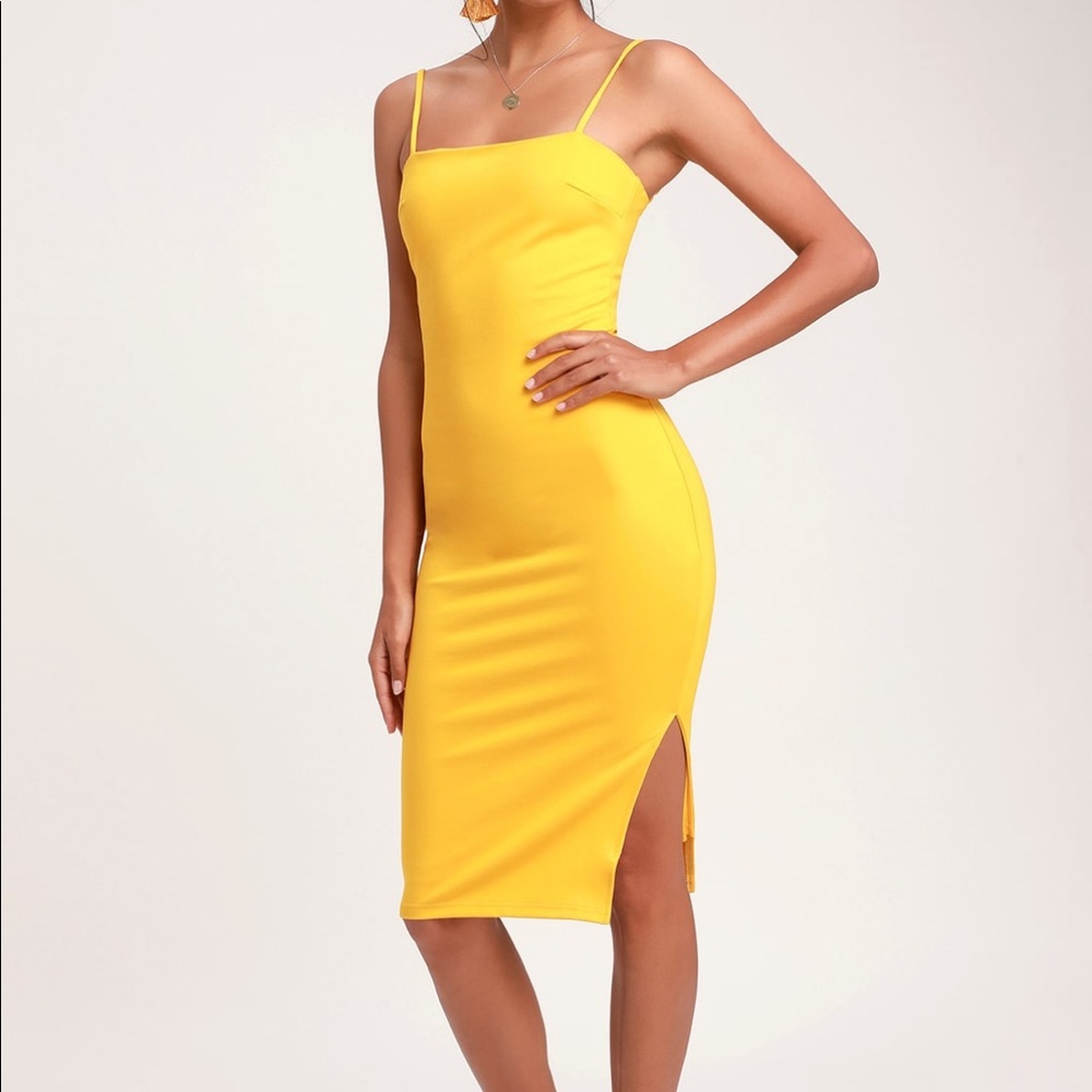 Yellow bodycon dress with side slit